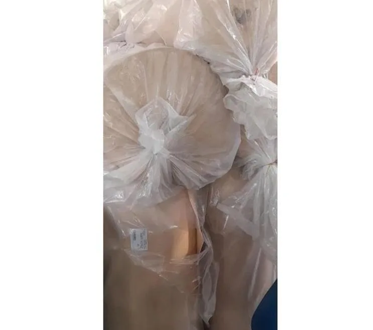 فروش عمده نمد خودرویی رنگ کرم شرکت ظریف مصور 220 گرم