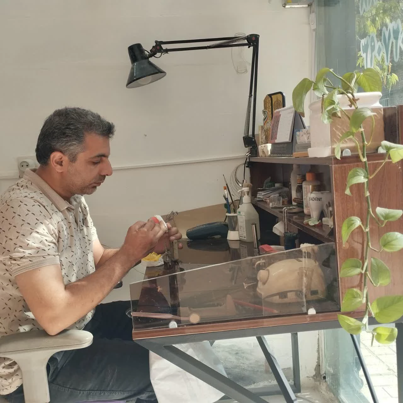 دندانسازی سمیعی در مشهد