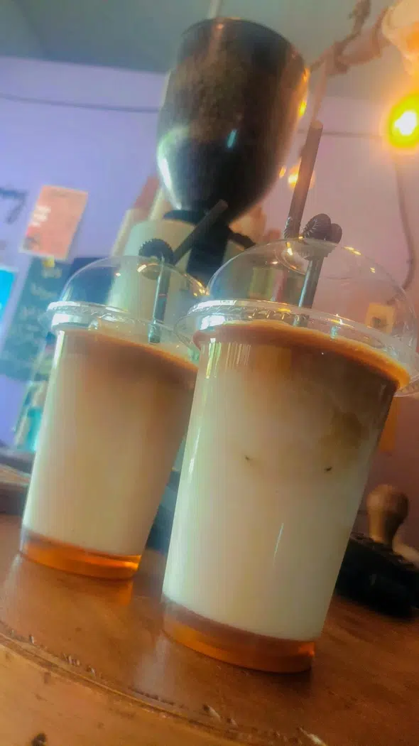 کافه صبحانه بارلی