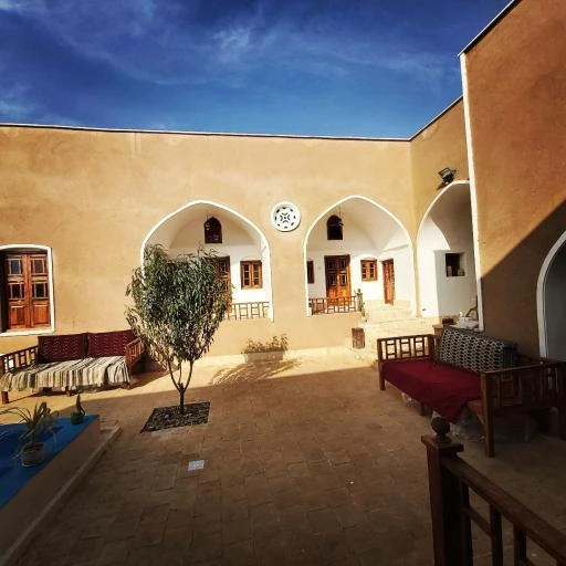 عمارت دژگلی