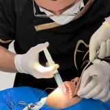 دندانپزشکی دکتر جعفری و دکتر احدزاده