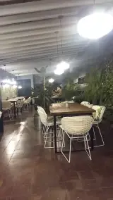 رستوران بیرون بر در منطقه ۳ تهران