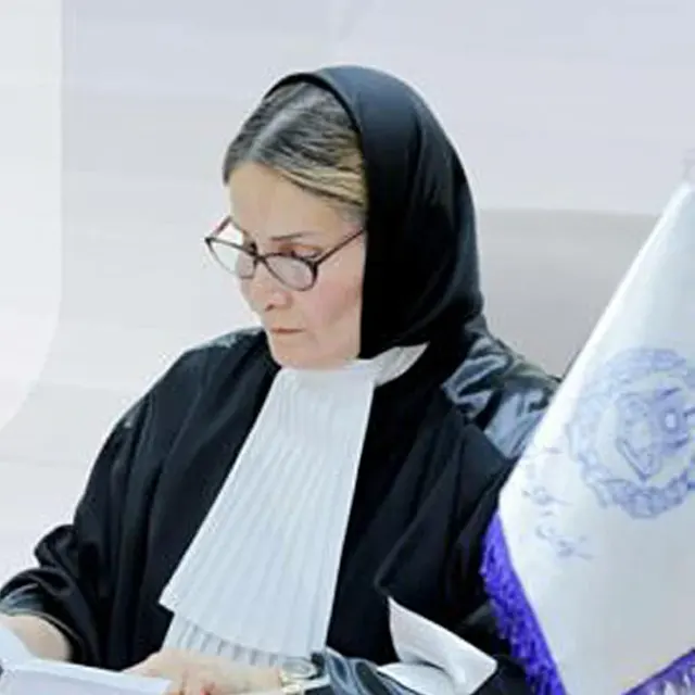 آرام طغرل وکیل پایه یک دادگستری
