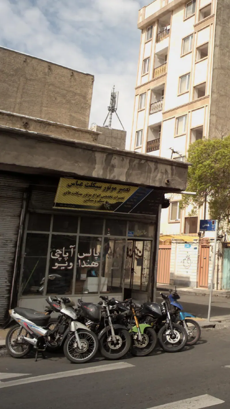 تعمیر موتورسیکلت عباس