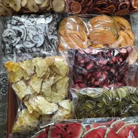 میوه خشک باغ زندگی