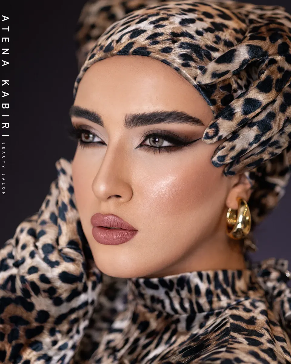 سالن زیبایی آتنا کبیری