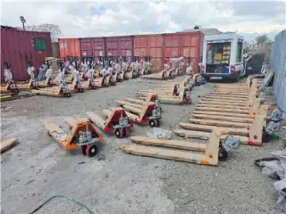 تعمیر جک پالت دستی و استاکر در محل کار شما