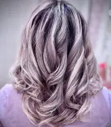 آرایشگاه زنانه عاطی بیوتی(آفر ناخن ورنگ)