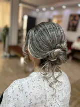 سالن زیبایی سبزه ناز