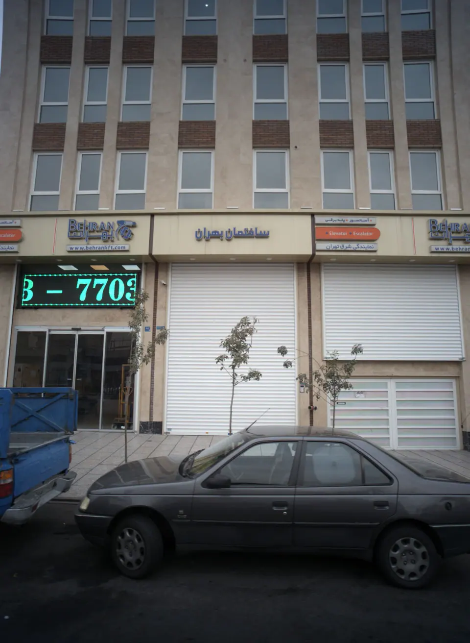 نمایندگی شرق آسانسور و پله برقی بهران