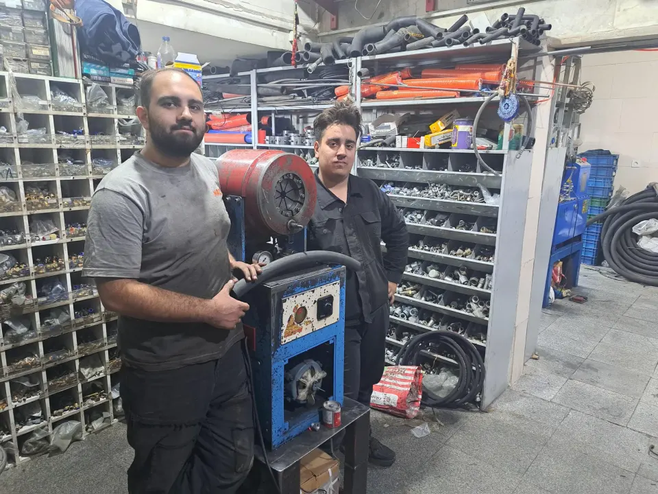 پارس شیلنگ اسماعیل فرجی