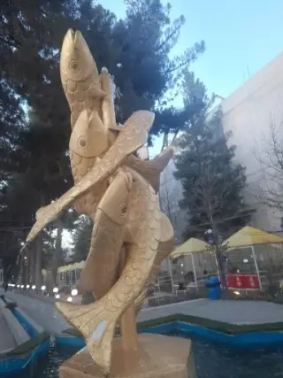 رستوران خورشید