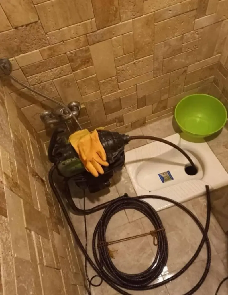 لوله بازکنی لاله زار
