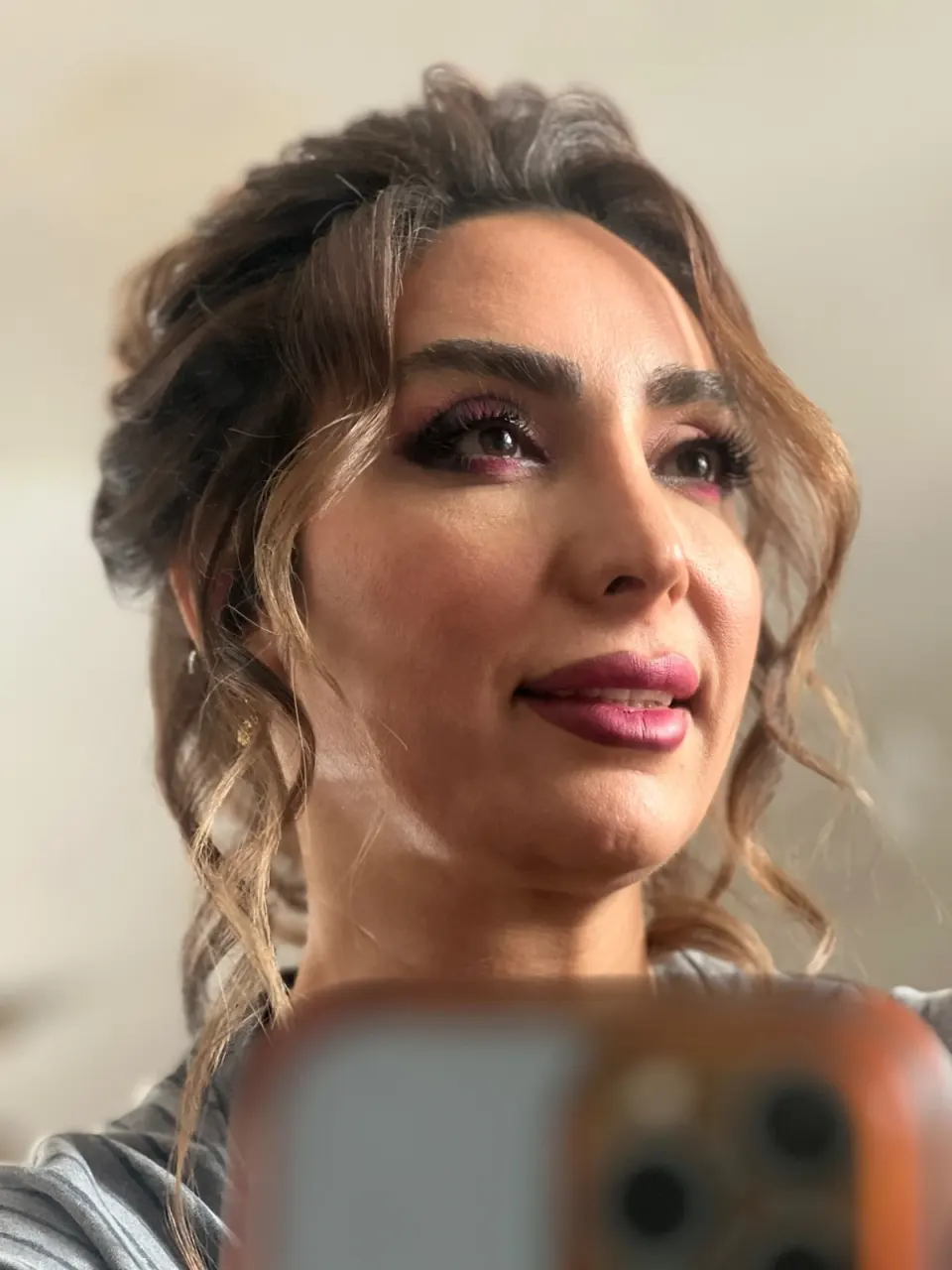 سالن رنگ مو مش و احیا و کراتین مریم عسلی