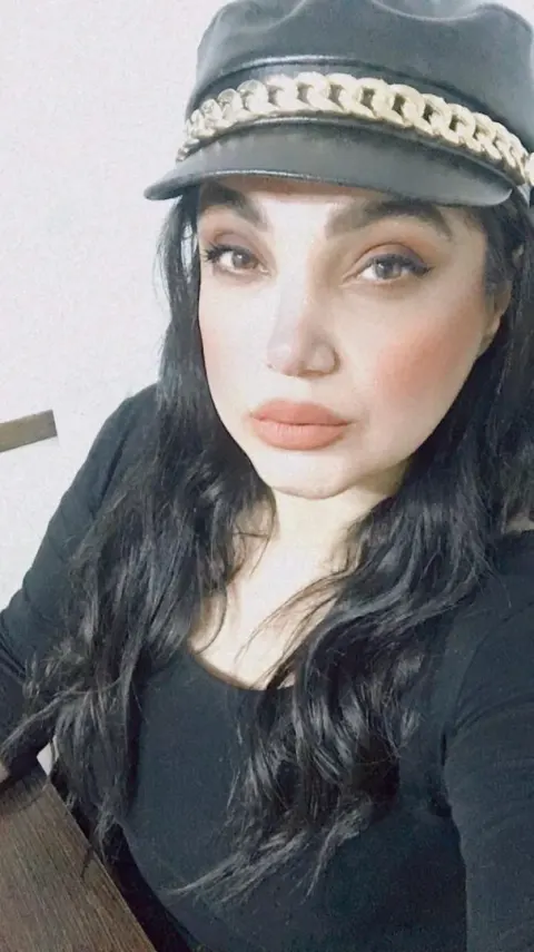 آموزشگاه و آرایشگاه مراقبت و زیبایی بهار طلعتی