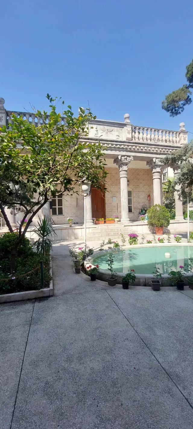 آتشکده آدریان