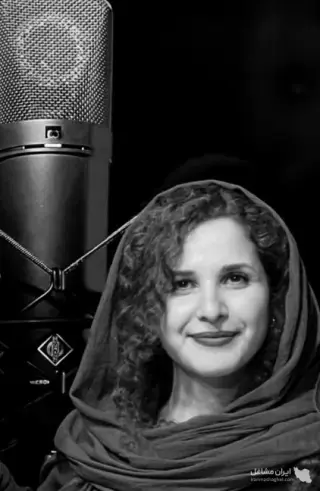 هانیه ربیع پور مجری همایش و سمینار و نریشن حرفه ای در رشت