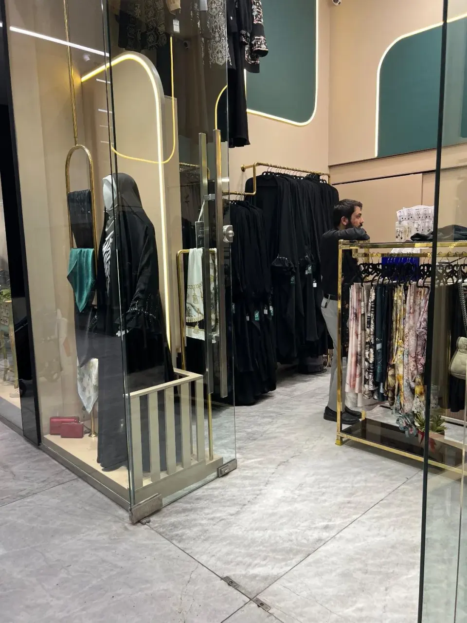 فروشگاه حجاب آنیل