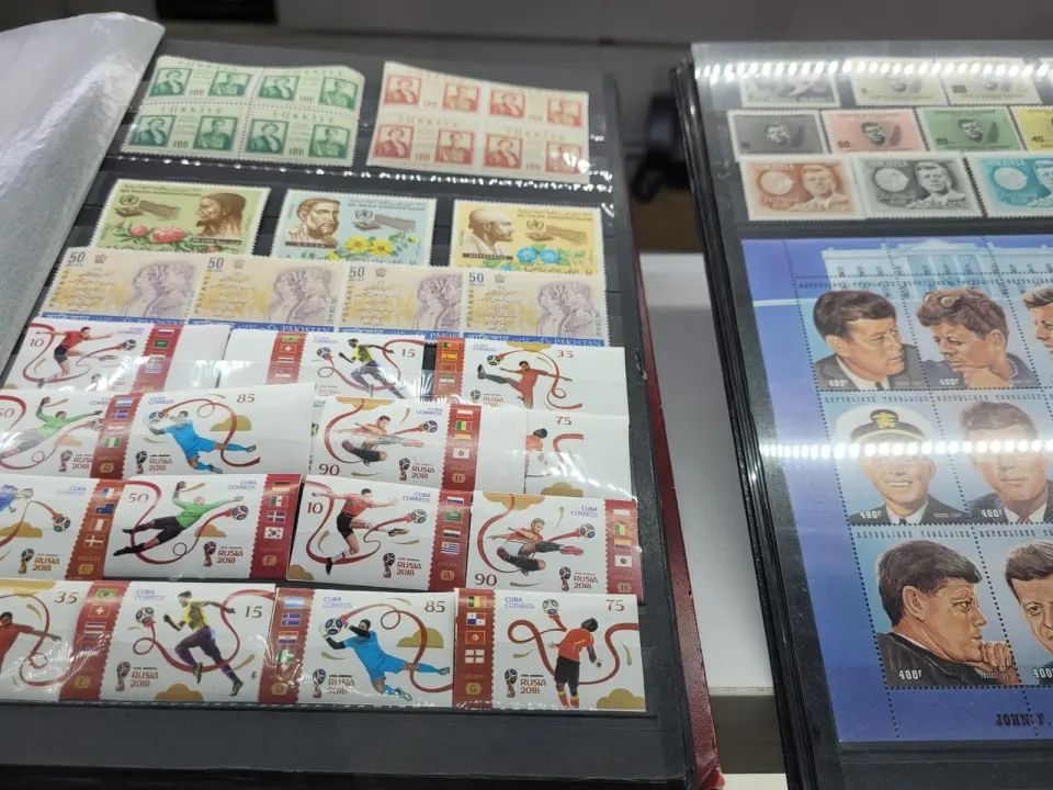 تمبر کلکسیونر علمداری