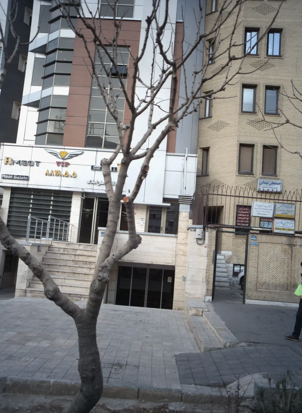 مطب دکتر سعید مرزبان راد