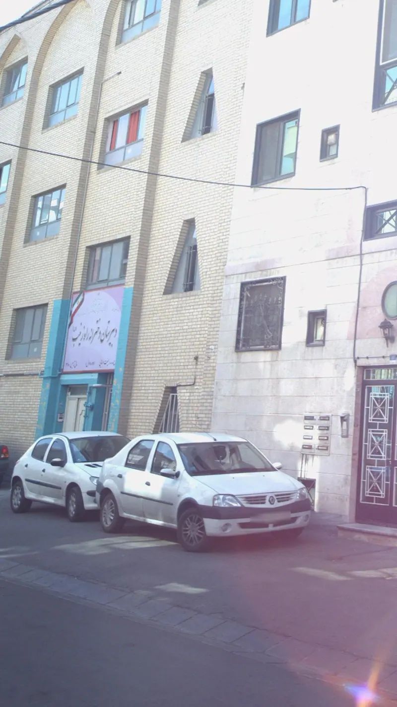 دبیرستان دخترانه راه زینب