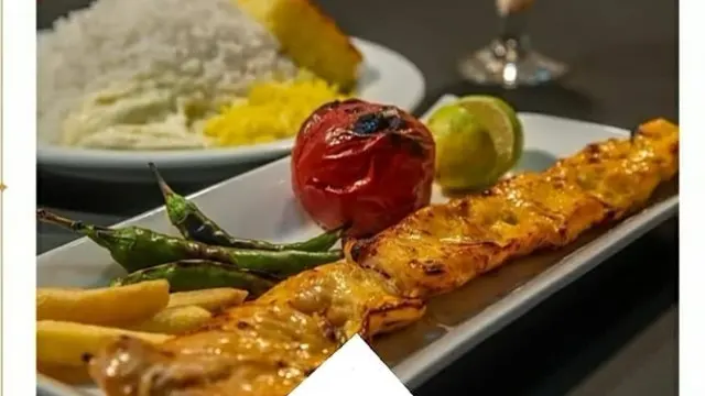لبنیات دلیران در عنصری مشهد