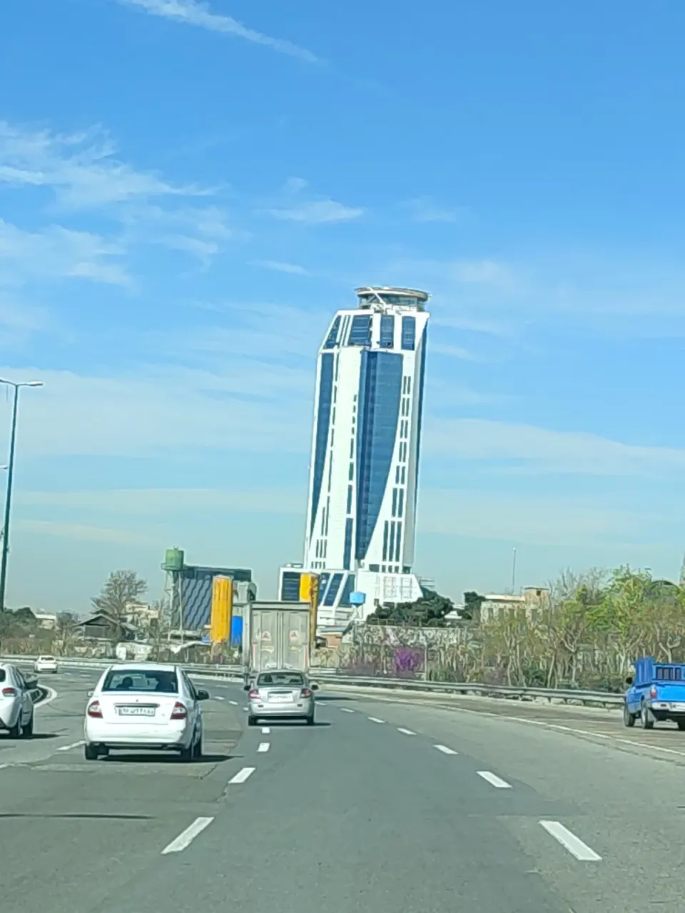 برج آناهید
