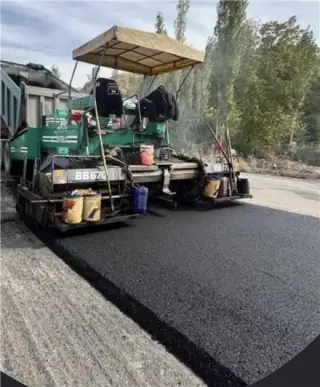آسفالت کاری به صورت دستی و مکانیزه
