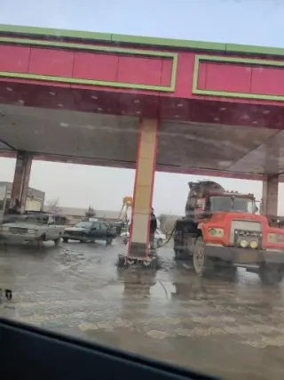 پمپ بنزین منصوریان