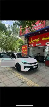 شیشه اتومبیل شاهین تعویض وترمیم تخصصی