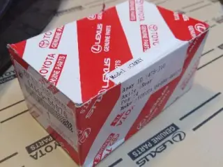 لوازم یدکی تویوتا و لکسوس اصلی و تایوان
