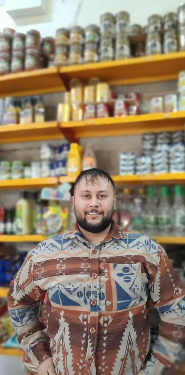 سوپرمارکت عیسی بیگلو