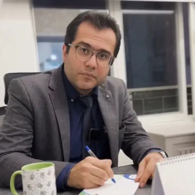 دکتر فرخ حیدری