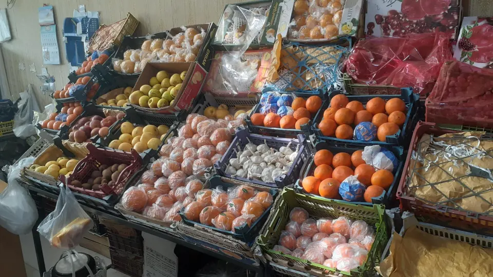 میوه فروشی رزگار
