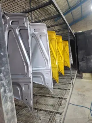 بدنه خودرو ذاکریان
