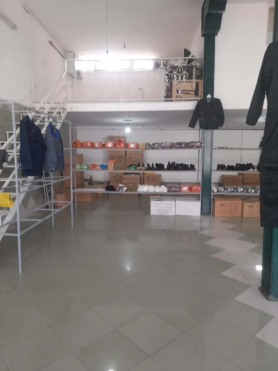 تولیدی لباسکار شایسته