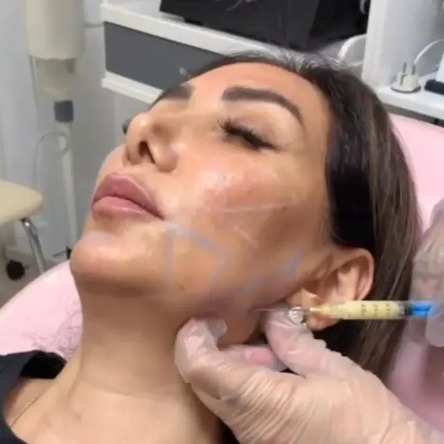 کلینیک زیبایی دکتر مژگان طاهرنیان