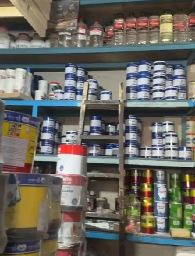 رنگ غریبی