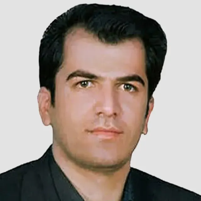 وکیل مجتبی شیرغلامی