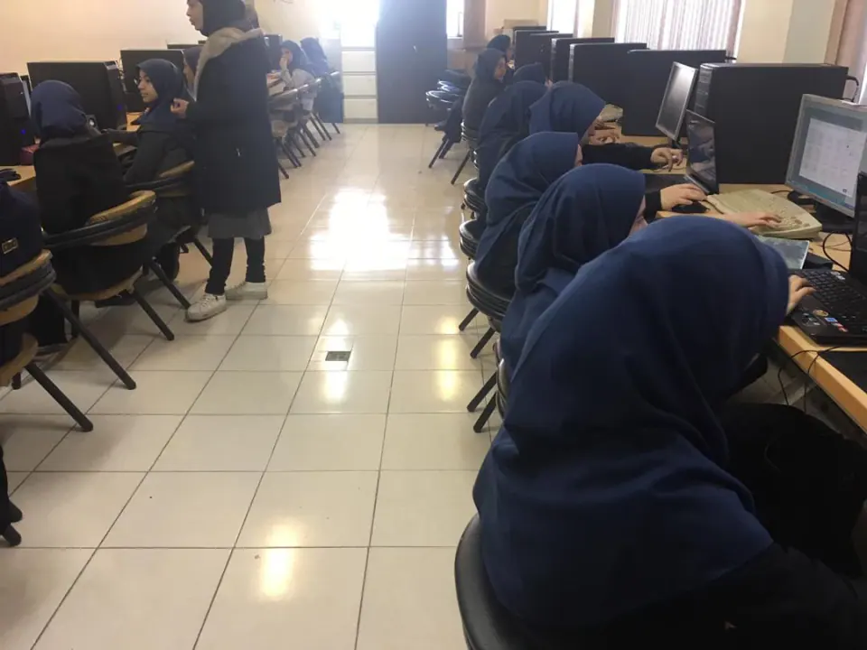 آموزشگاه ایران کیمیا