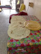 نانوایی لواشی سنتی گودرزی