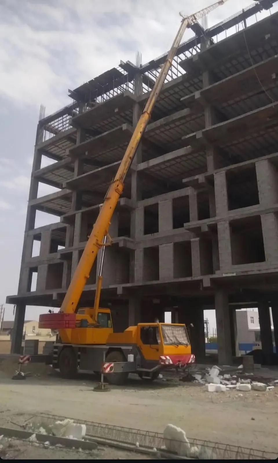جرثقیل احمدی