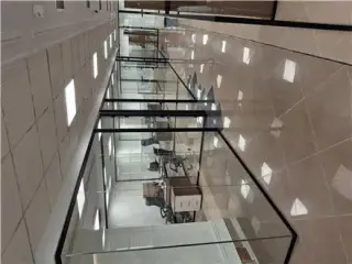 طراحی و اجرای پارتیشن اداری