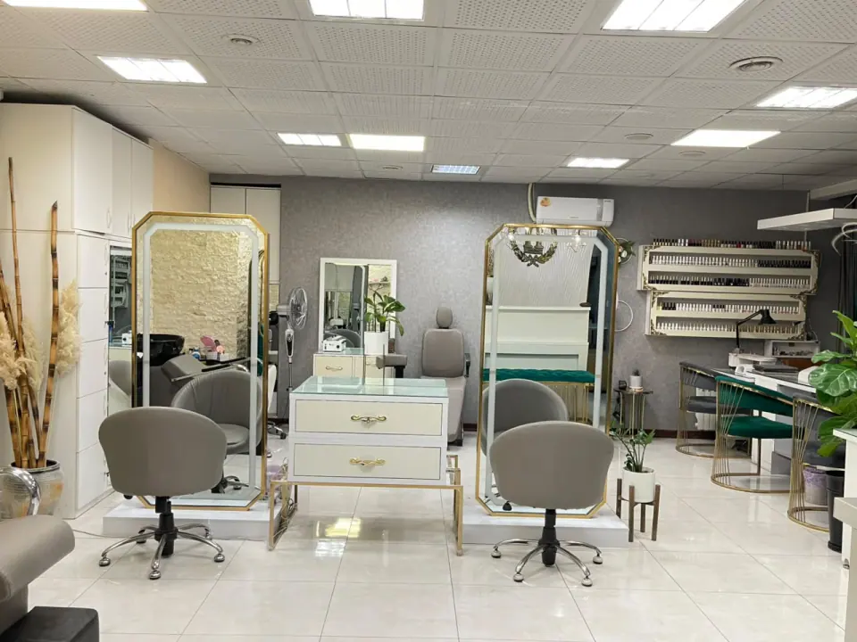 سالن زیبایی آهو خانم