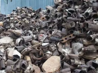 خرید کاتالیزور و خاک کاتالیزور