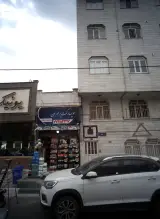 سوپر مارکت برادران پژمان
