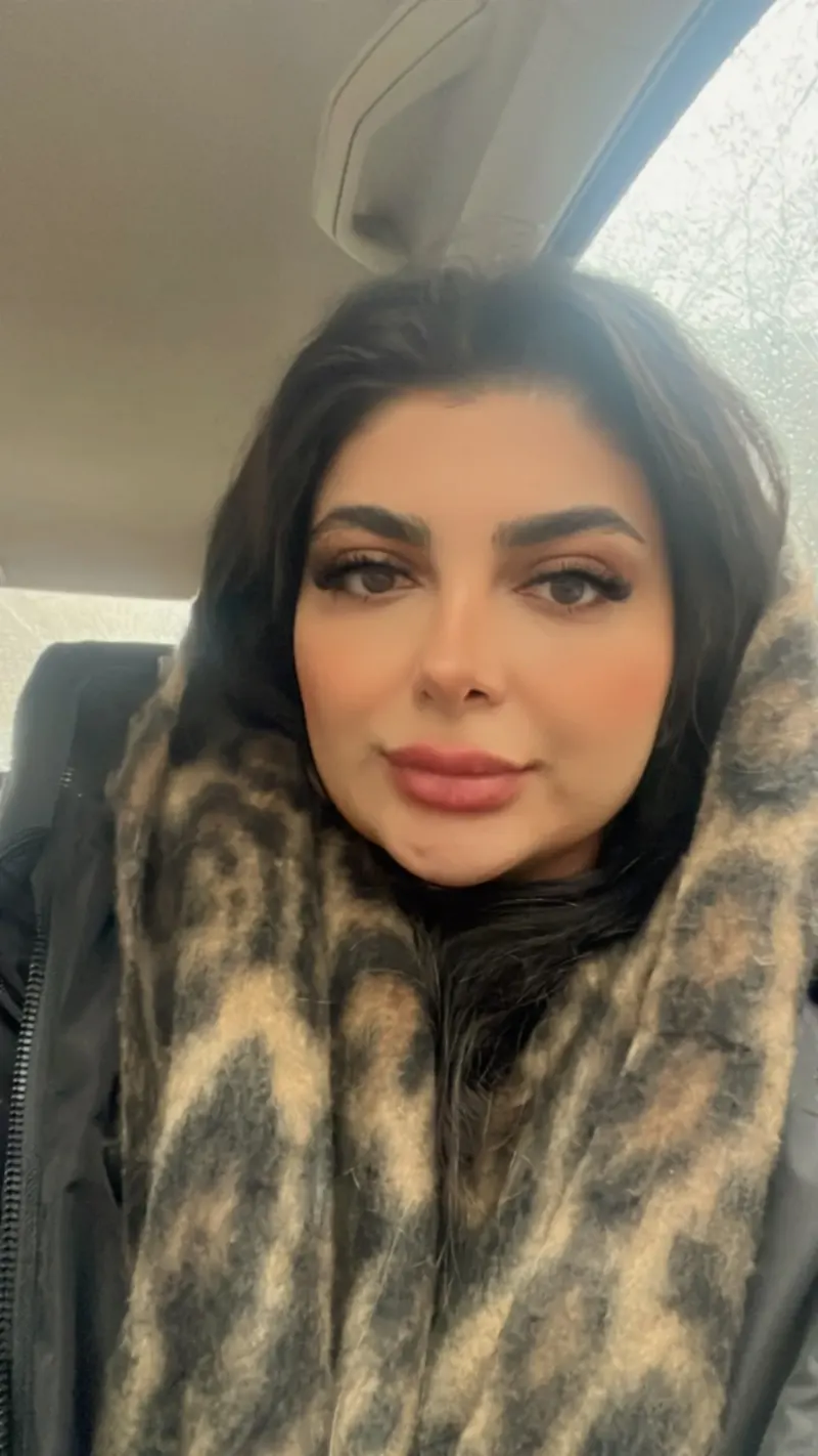 آکادمی و خدمات تخصصی ناخن نسیم