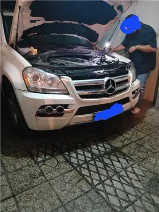 تعمیرکار سیارخودرو مکانیک سیار باطری سازی شبانه روزی خدمات نصب باطری اتمی