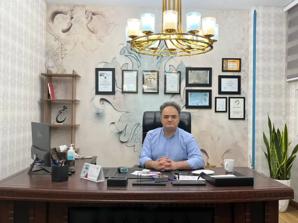 دکتر مهدی احمدی ‌