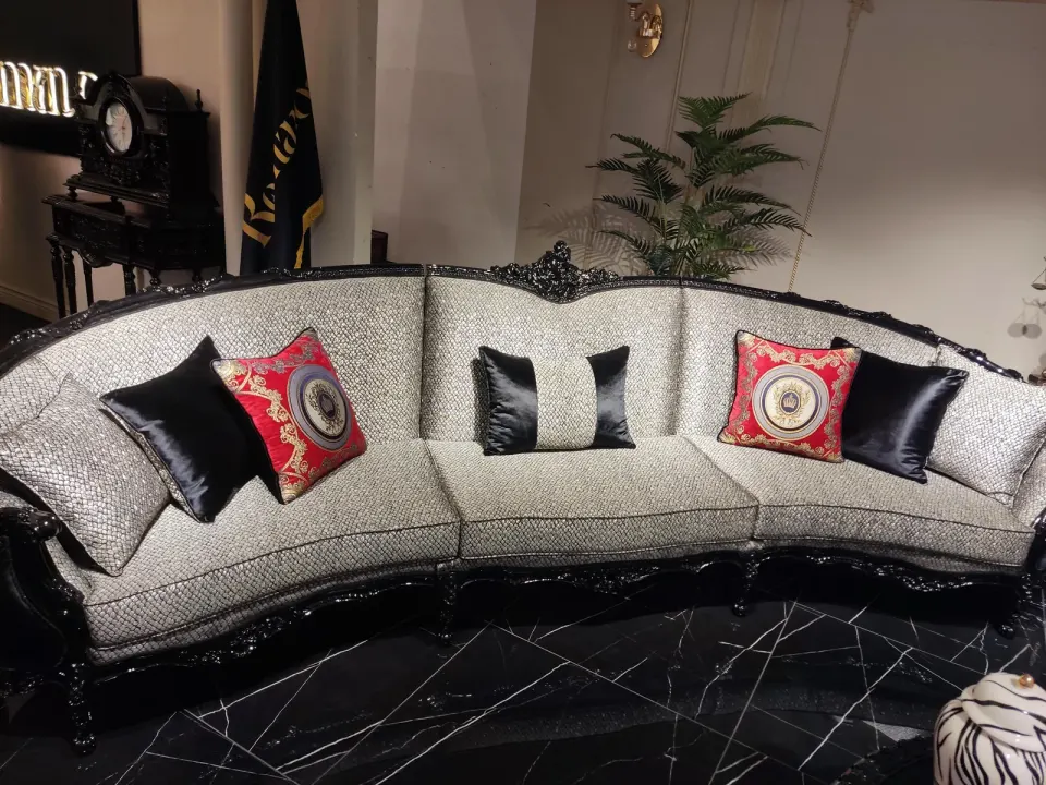 مبلمان کلاسیک